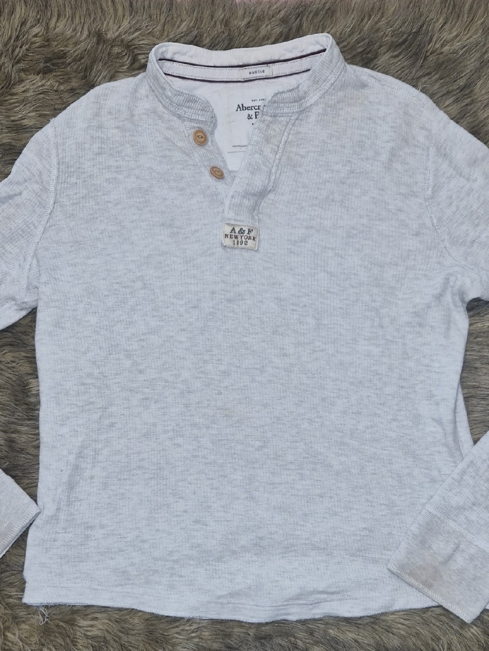 Abercrombie & Fitch Light Gray Henley Long Sleeve Tee